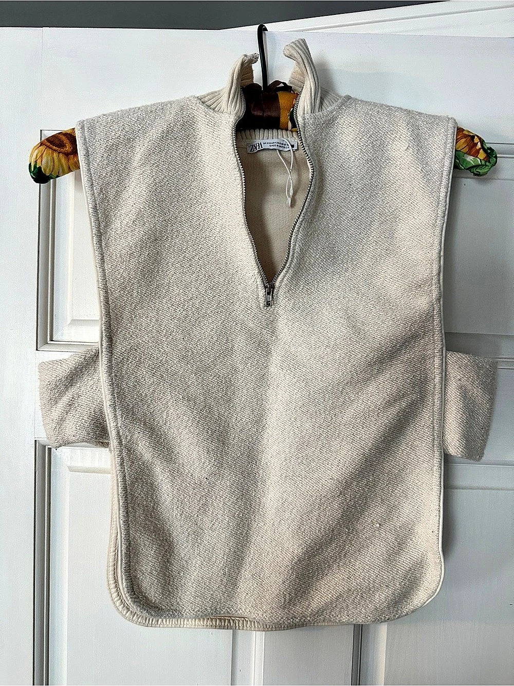 Zara Cream Zip Mock Neck Top Size XS Like New